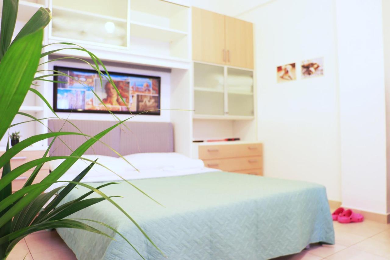 Sarpi Flat Apartment Firenze Bagian luar foto